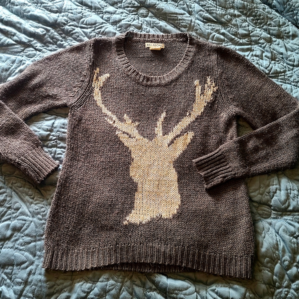 Billabong reindeer sweater